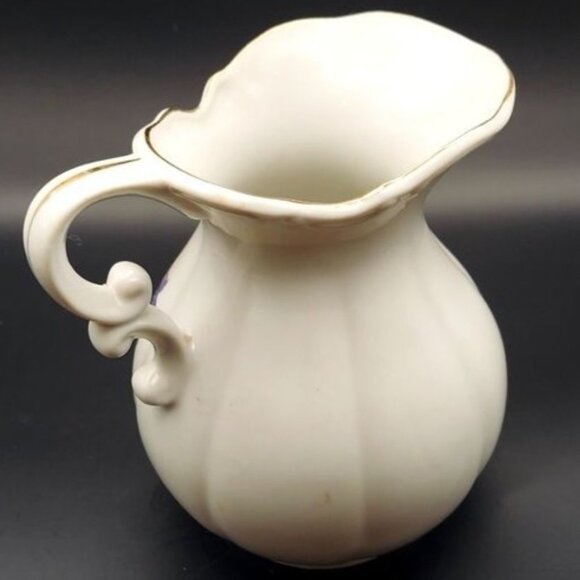 Vintage Ceramic Floral Spray Juice Milk Pitcher Creamer Gold Trim Victorian - Picture 3 of 6